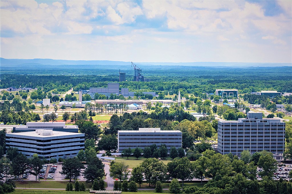 Marshall Space Flight Center. Kredit: Marshall Space Flight Center, Wikimedia Commons.