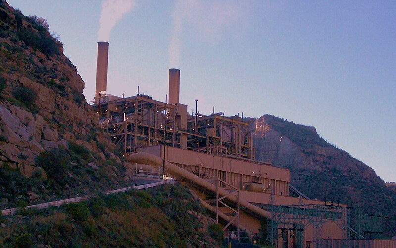 Castle Gate Power Plant, Utah. Americké elektrárny spálily spoustu uhlí. Kredit: David Jolley, Wikimedia Commons, CC BY-SA 4.0.