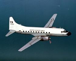 C-131F Samaritan VR-30. Kredit: Wikimedia Commons, US Navy.